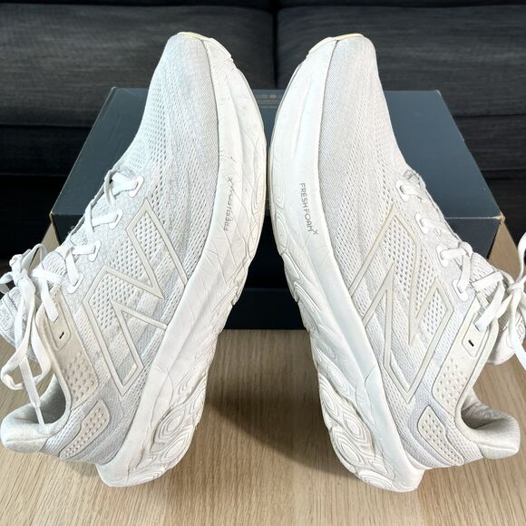 New Balance Fresh Foam X 1080v13 White Metallic Running Shoes Women's Size 13 2E - Picture 8 of 12
